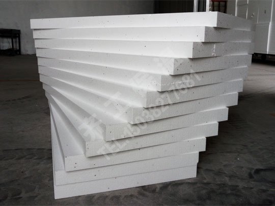 擠塑板成為現(xiàn)代建筑很佳新材料