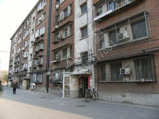 外墻巖棉板為什么遇火不燃燒？